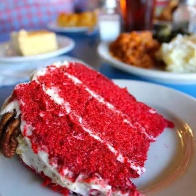 Red Velvet Cake (whole).