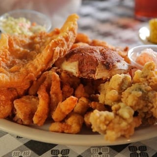 Sisters Seafood Dinner