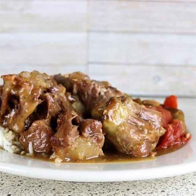 Oxtail Dinner w/3 sides.